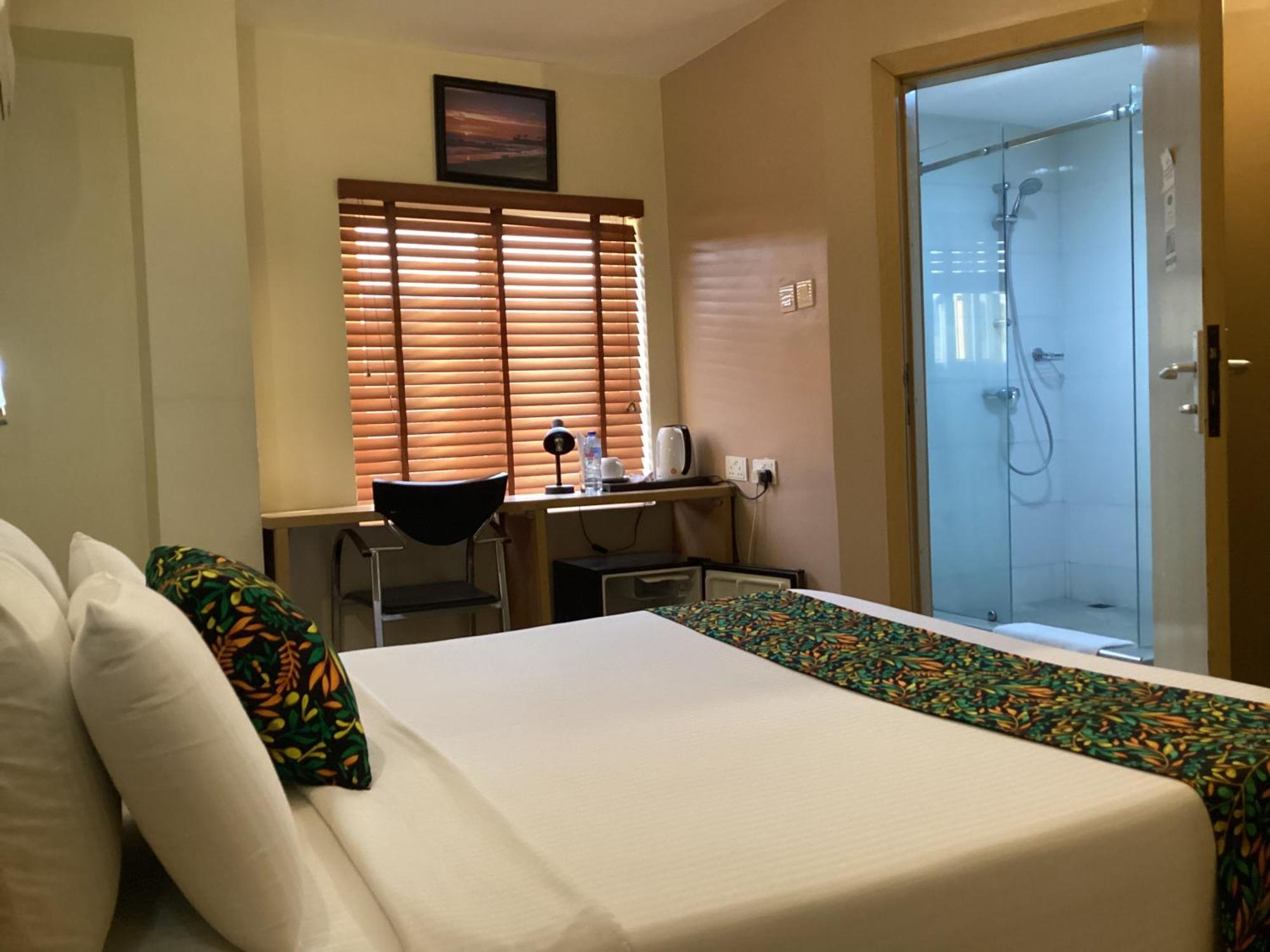 Adis Hotels Ibadan Exterior photo