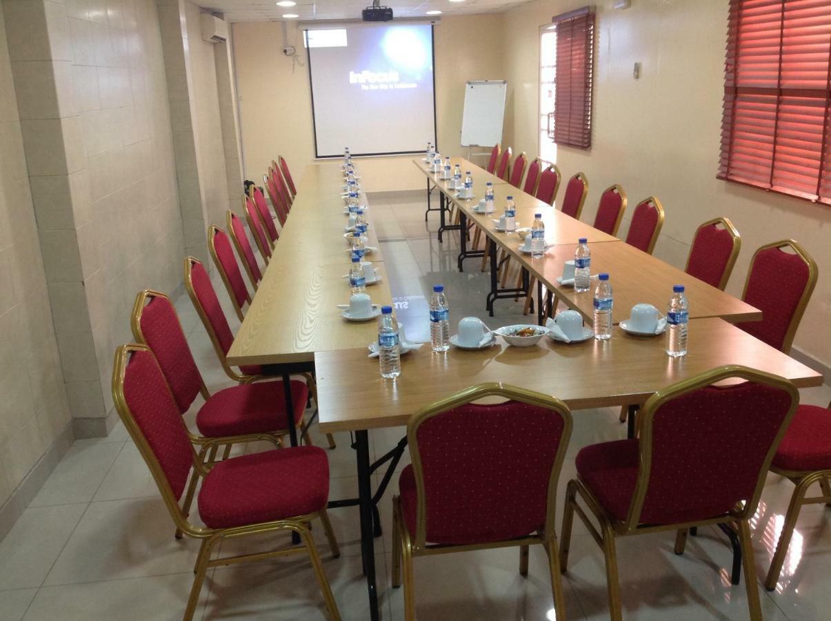 Adis Hotels Ibadan Exterior photo